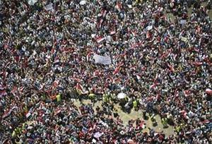 Day of Anger against Morsi; Egyptian Demonstrators Set Fire to Israeli Flag