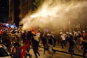 17 blessés dans des manifestations en Turquie