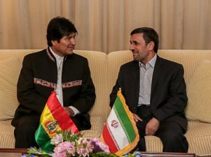 ایران کے صدر احمدی نژاد کی بولیویا کے صدر سے ملاقات