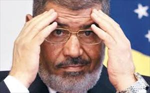 Mursi'ye Bir Darbe de Yargıtay Mahkemesi'nden Geldi