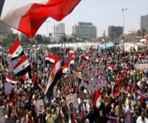 مصر ميں بحران جاري - حکومت اور اپوزيشن کو فوج کا اڑتاليس گھنٹے کا الٹي ميٹم