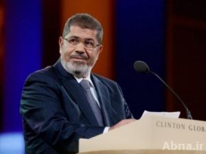 الجيش المصري يؤكد التحفظ على «مرسي» بـ"صورة وقائية" واعتقال قياديين في الاخوان