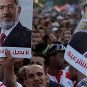 Mursi'ye destek gösterileri sürüyor