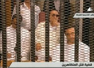 تأجيل رابع جلسات اعادة محاكمة مبارك ونجليه والعادلي إلى أغسطس