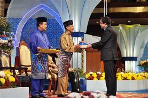 Iranian Reciter Wins 2nd Rank in Malaysia Int’l Quran Contest