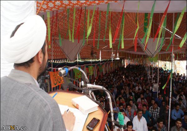 تصویری رپورٹ: کشمیر میں "مغربی ثقافتی میڈیا اور مسلمانوں کے اثرات" پر سیمینار