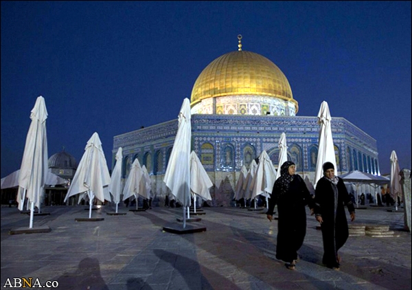 Image / Muslims Welcome Holy Month of Ramadan