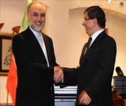ايران اور ترکي کے وزرائے خارجہ کي پريس کانفرنس