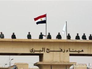 السلطات المصرية تُغلق معبر رفح حتى صباح الغد