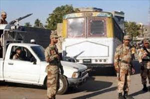 کراچی؛ اسلحے سے بھرا ٹرک پکڑا گیا