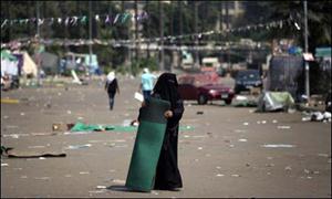 مصر کے شہر منصورہ میں پولیس اسٹیشن کے باہر بم دھماکا،ایک ہلاک ، 19 زخمی   	