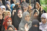مزارات پر حملے، کراچی پریس کلب کے باہر احتجاجی مظاہرہ
