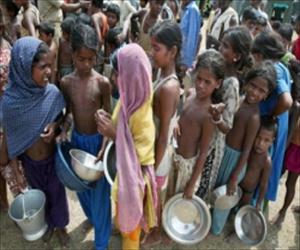 ہندوستان میں اب بھی 27 کروڑ غریب ہیں