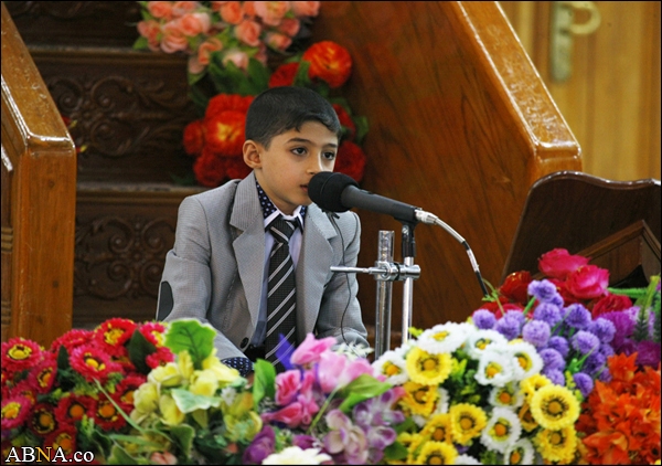 تصویری رپورٹ: حرم مطهر امام علی(ع) میں بچوں کی محفل انس با قرآن کریم