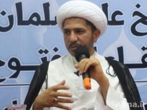 أوصيكم بهذه الثورة فهي أمانة في أعناق الجميع..والثورة يجب أن تستمر