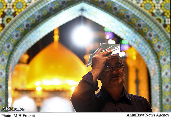 حرم مطهر حضرت معصومه (س) میں پہلی شب قدر/ تصویری رپوٹ