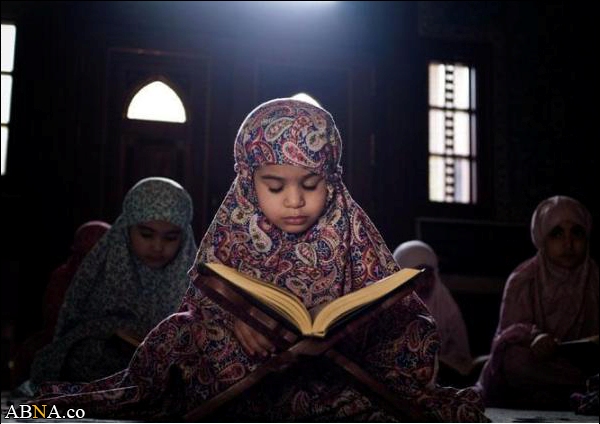 تصویری رپورٹ: بحریں میں شیعہ بچوں کی محفل انس با قرآن کریم