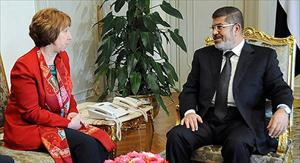 AB Temsilcisi Catherine Ashton Mursi ile görüştü