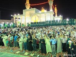 بالصور / العتبة الكاظمية المقدسة تحيي الليلة الاولى من ليالي القدر المباركة