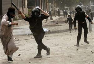 Egypt govt. returns Mubarak era police