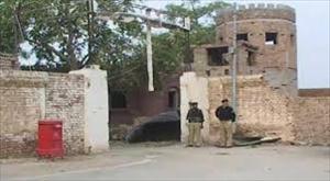 ڈیرہ اسماعیل خان کی جیل سے فراری ۴۰ قیدی گرفتار