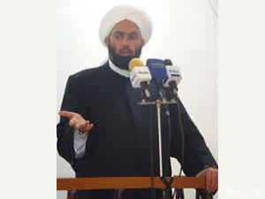 خطيب الصلاة الموحدة ببغداد يدعو السياسيين الى التحالف بعد تحالف «الدوري» مع "القاعدة"