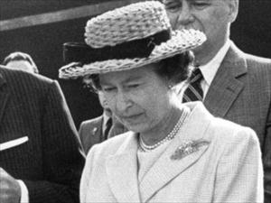 British Queen’s speech on brink of WWIII released after 30 yrs