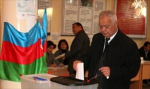 В Азербайджане перенесли дату президентских выборов из-за Курбан-байрама