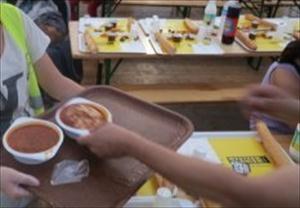 Muslim Charity Feeds Paris Homeless