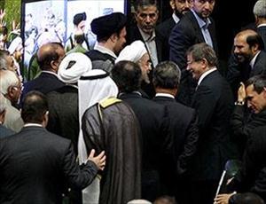 Davutoğlu Ruhani ile görüştü