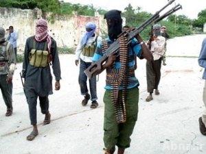 مقتل 35 شخصا معظمهم من المتشددين في هجومين على الجيش والشرطة في نيجيريا