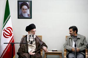 Ahmedinejad "Düzenin Yararını Teşhis Konseyi"inde