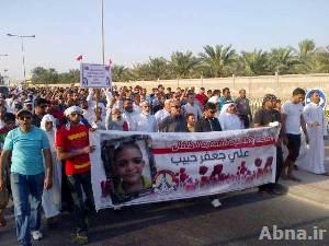 بالصور / تشييع الشهيد الطفل «علي جعفر حبيب» في البحرين