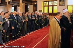 البرادعی نے ہاتھ کھول کر نماز عید ادا کی+تصاویر