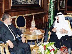 السعودية قد تعرض اللجوء على «مرسي»