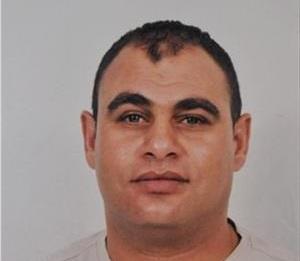 Palestine: Captive Batran ends his hunger strike in return for his release