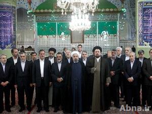 بالصور / الرئيس الايراني يزور مرقد «الامام الخميني (ره)» بطهران