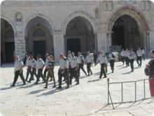 Dozens of Israeli conscripts storm Aqsa Mosque