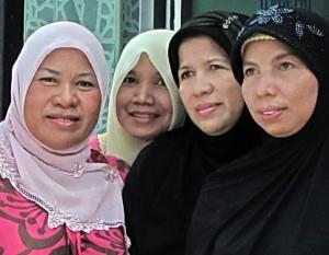 “Las Policías Musulmanas Podrán Usar su Hiyab en Horas Laborales en Tailandia”