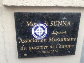 Islamophobie : les mosquées de Cognac, Brest, et Besançon prises pour cible