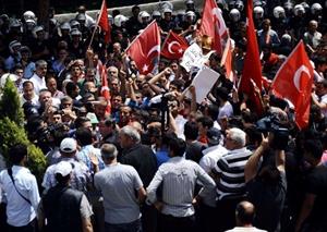 Turkey opposition against Syria strike