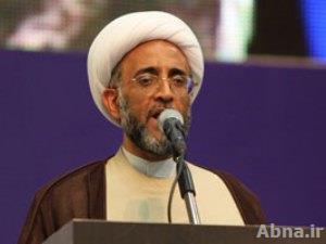 «الشيخ الصفار» يعتبر الاستعانة بالعدو الأجنبي "منتهى الانحطاط السياسي"