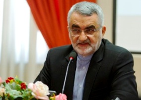 Boroujerdi : Israël et les pays arabes sont les auteurs de conflit syrien