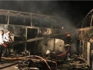 مقتل 43 شخصاً واصابة 44 بجروح في تصادم حافلتي ركاب على طريق طهران - قم