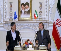 لاریجانی: ہتھیاروں اور دہشتگردوں سے جمہوریت کو مستحکم نہیں کیا جا سکتا
