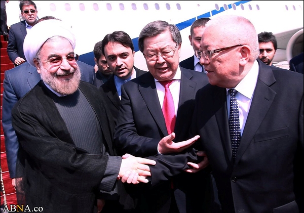 ایرانی صدر قرقیزستان کے دارالحکومت بیشکک پہنچ گئے ہیں - تصویر