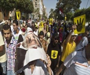 مصر، بغاوت کے خلاف مظاہروں میں شدت