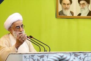 Senior cleric warns US against military intervention in Syria