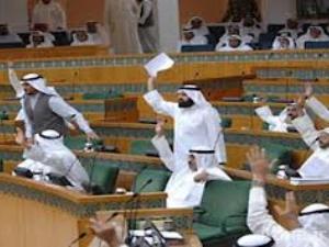 الحكومة الكويتية تبدأ حملة لتطهير المناصب القيادية من جماعة  الاخوان المسلمين في الكويت