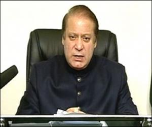 پاکستانی وزیر اعظم نے نوجوانوں کو دیا تحفہ